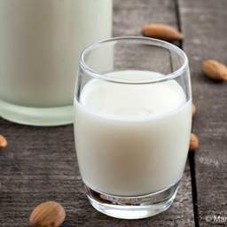 mleko-migdałowe-orzechowe-dietydlazdrowia